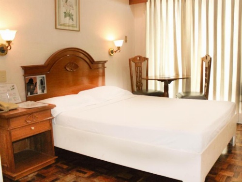 Citadel Inn Makati image 43