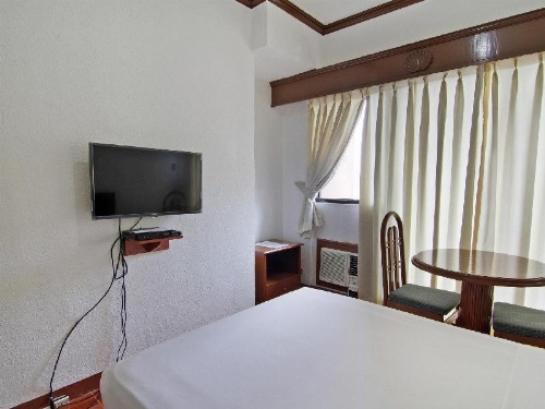 Citadel Inn Makati image 44